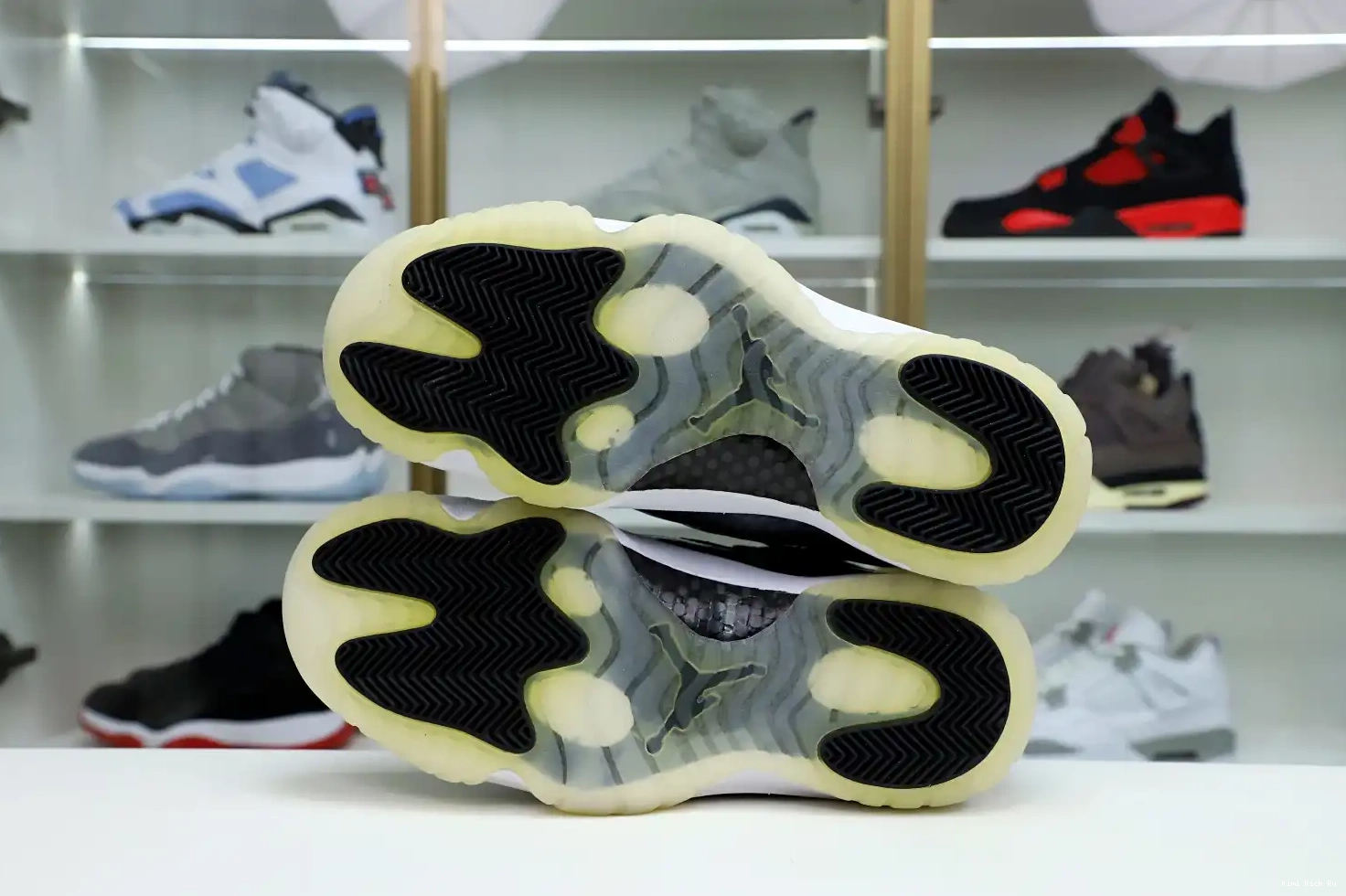 Air Kimikick retro Jordan Jordan low 11 barons 0408